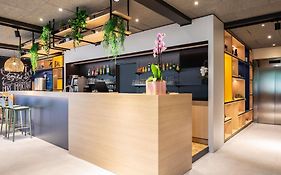 Ibis Paris Meudon Velizy